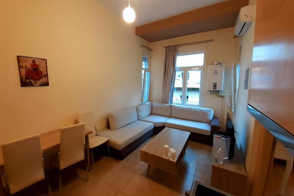 Dreamy Apartment City Center 1 Thesbnbgr Salonic Exterior foto