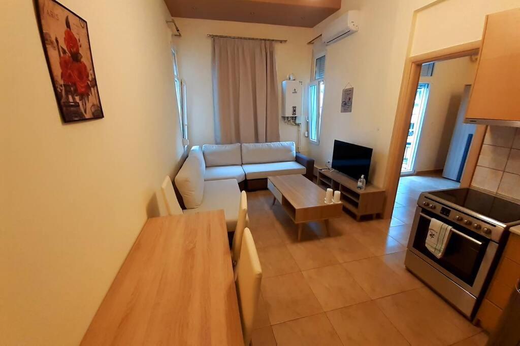 Dreamy Apartment City Center 1 Thesbnbgr Salonic Exterior foto